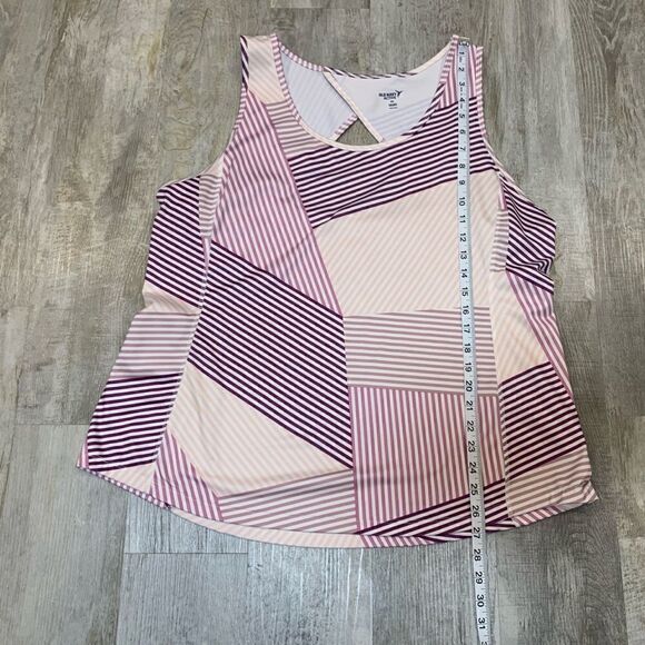 $5 ADD ON ITEM Old navy active plus size XXL tank top - Picture 8 of 11